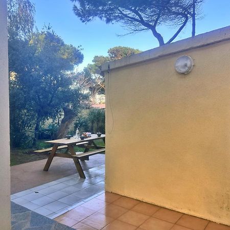 Les Pieds Dans L'Eau T2 E Apartment Calvi  Exterior foto