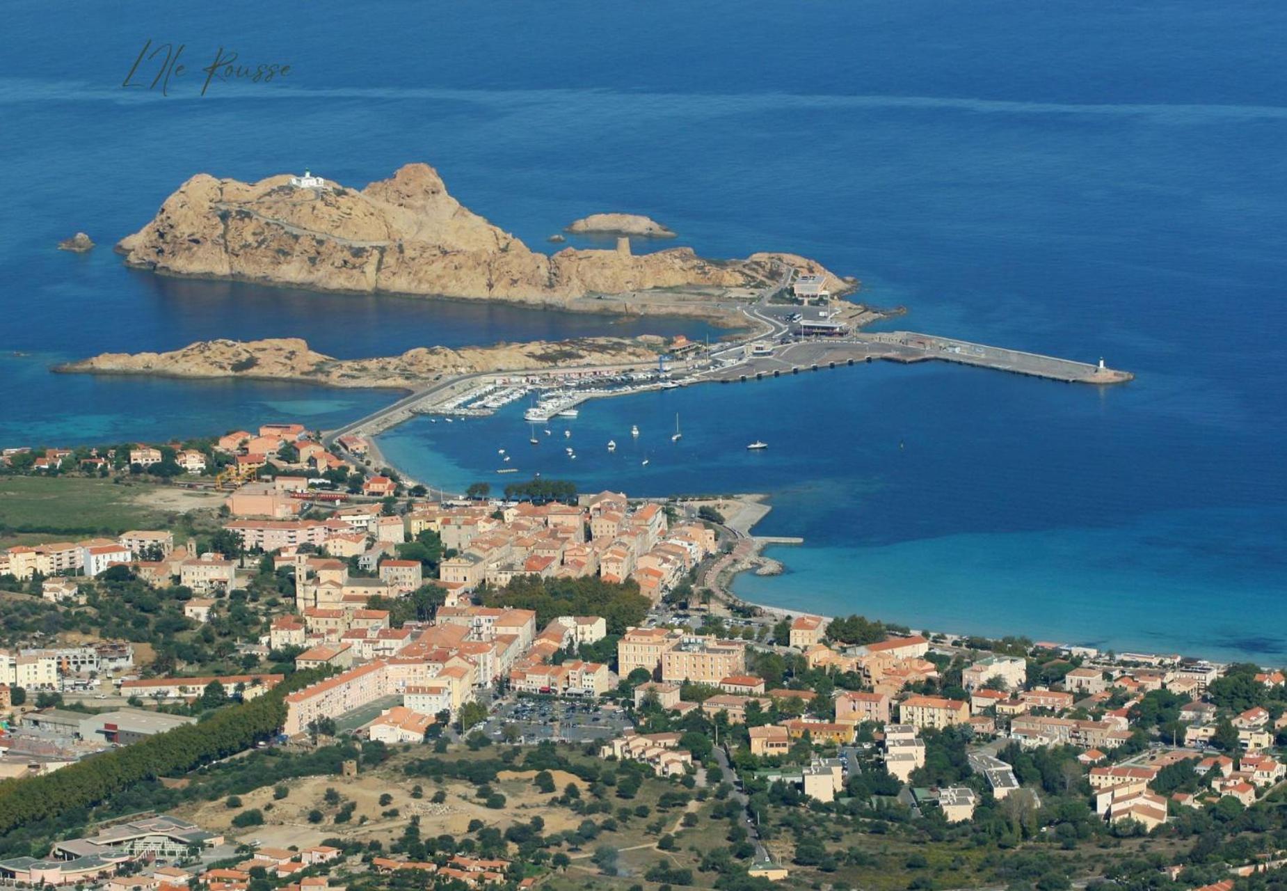 Les Pieds Dans L'Eau T2 E Apartment Calvi  Exterior foto